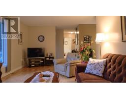 19 Elmwood Crescent thumbnail 7