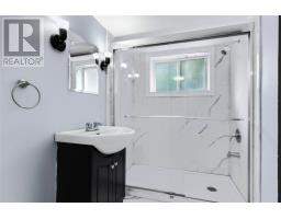 53 Smith Avenue thumbnail 18