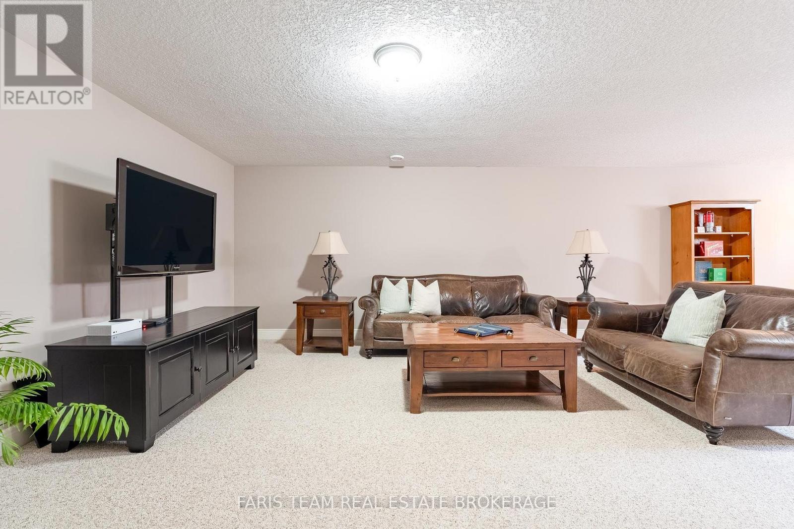 3063 STONE RIDGE BOULEVARD - Image 27