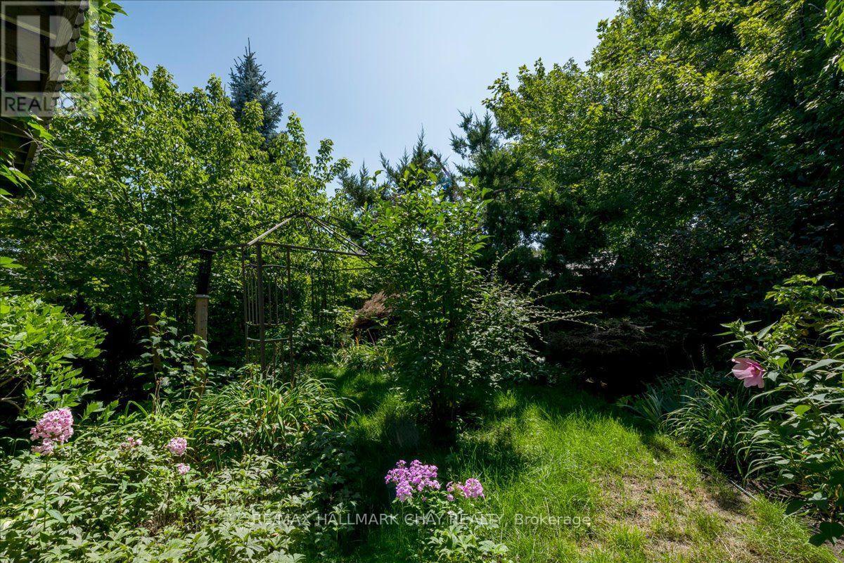 245 PRINGLE DRIVE - Image 21