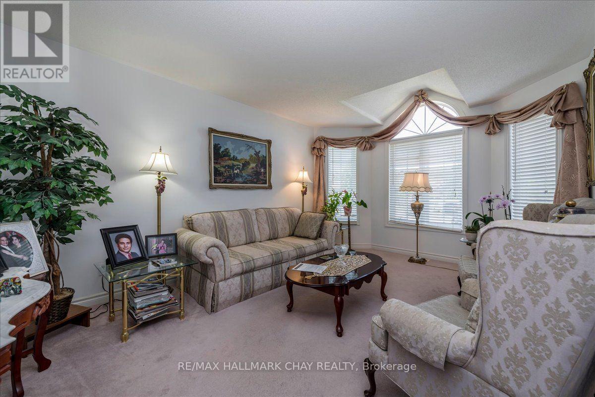 245 PRINGLE DRIVE - 4