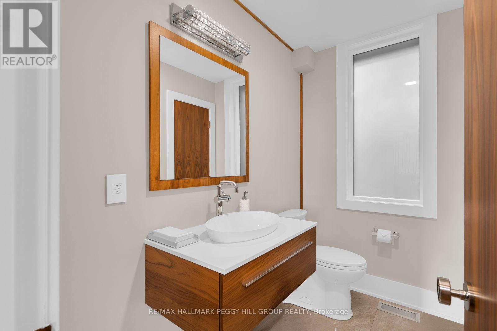 11 CRESTWOOD DRIVE - Image 8