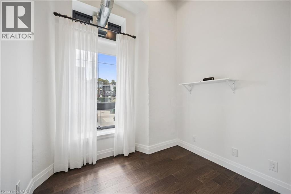 #202 19 GUELPH Avenue - 28