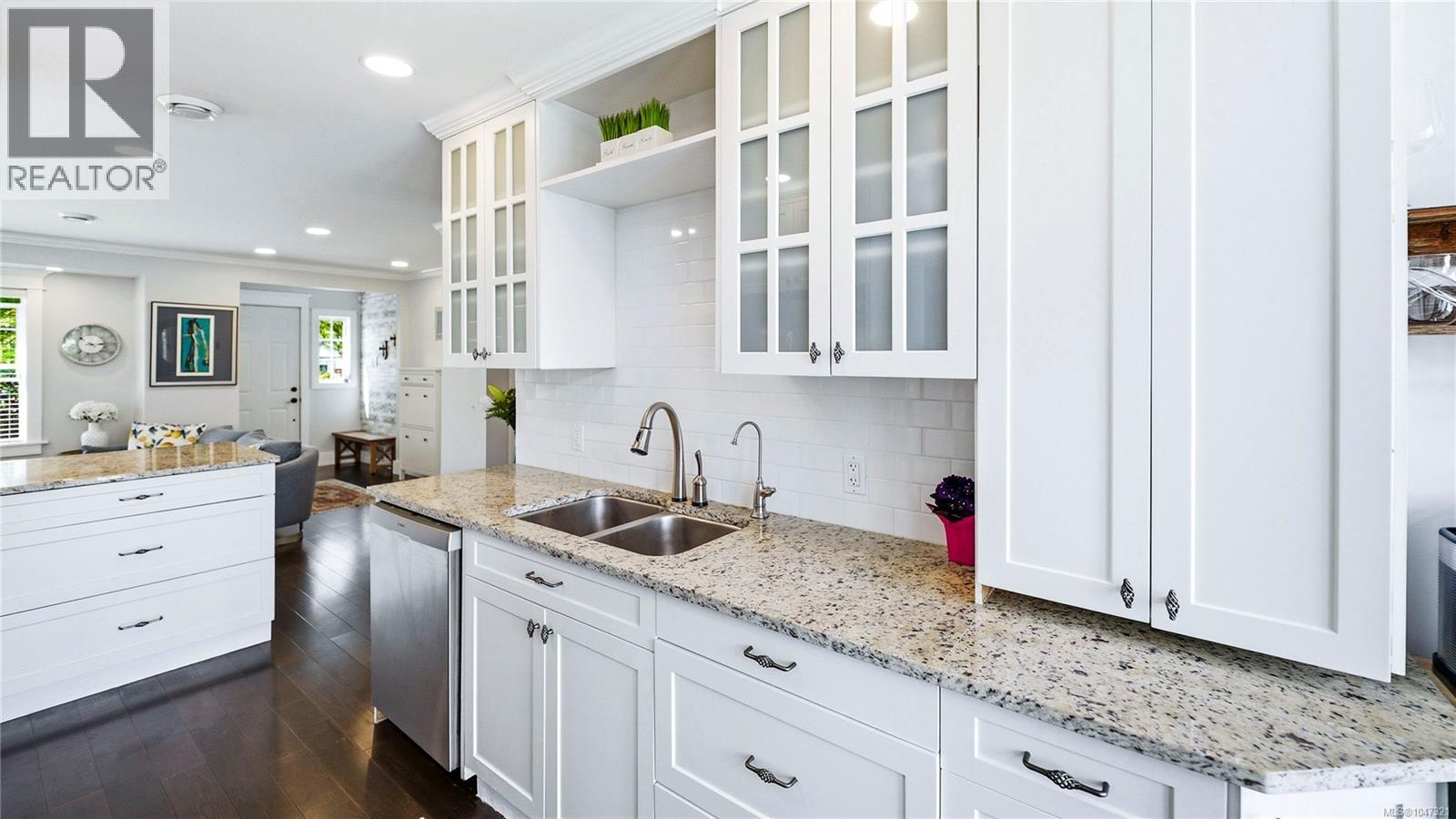 1721 Amphion St - Image 13