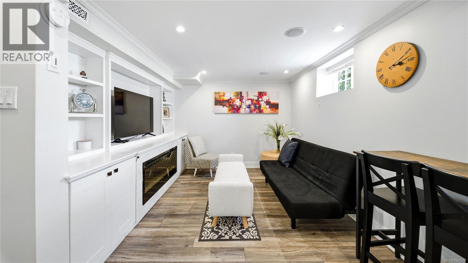 1721 Amphion St - 28