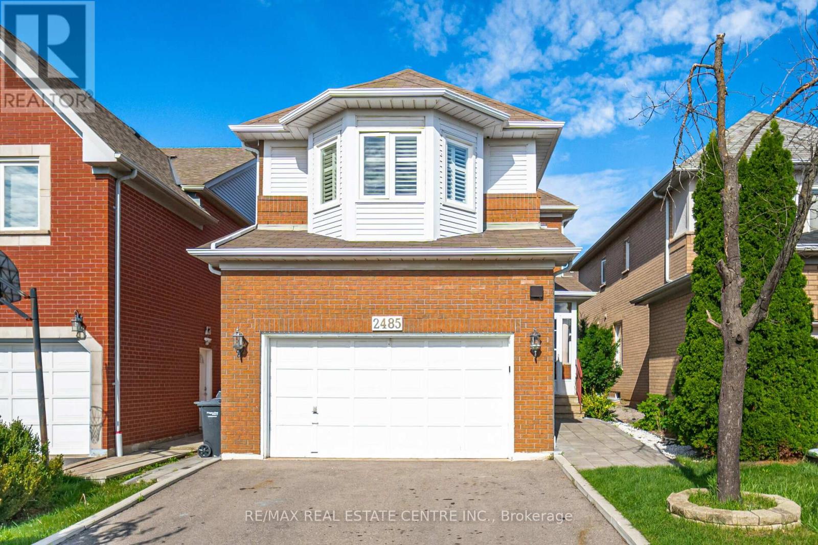2485 STRATHMORE CRESCENT N - 2