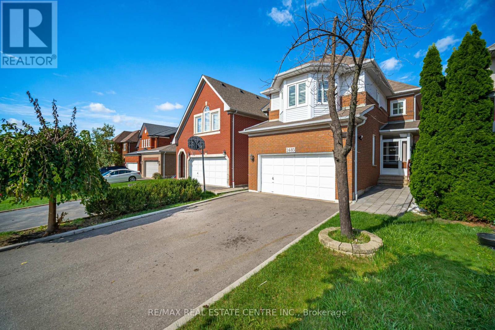 2485 STRATHMORE CRESCENT N - 3