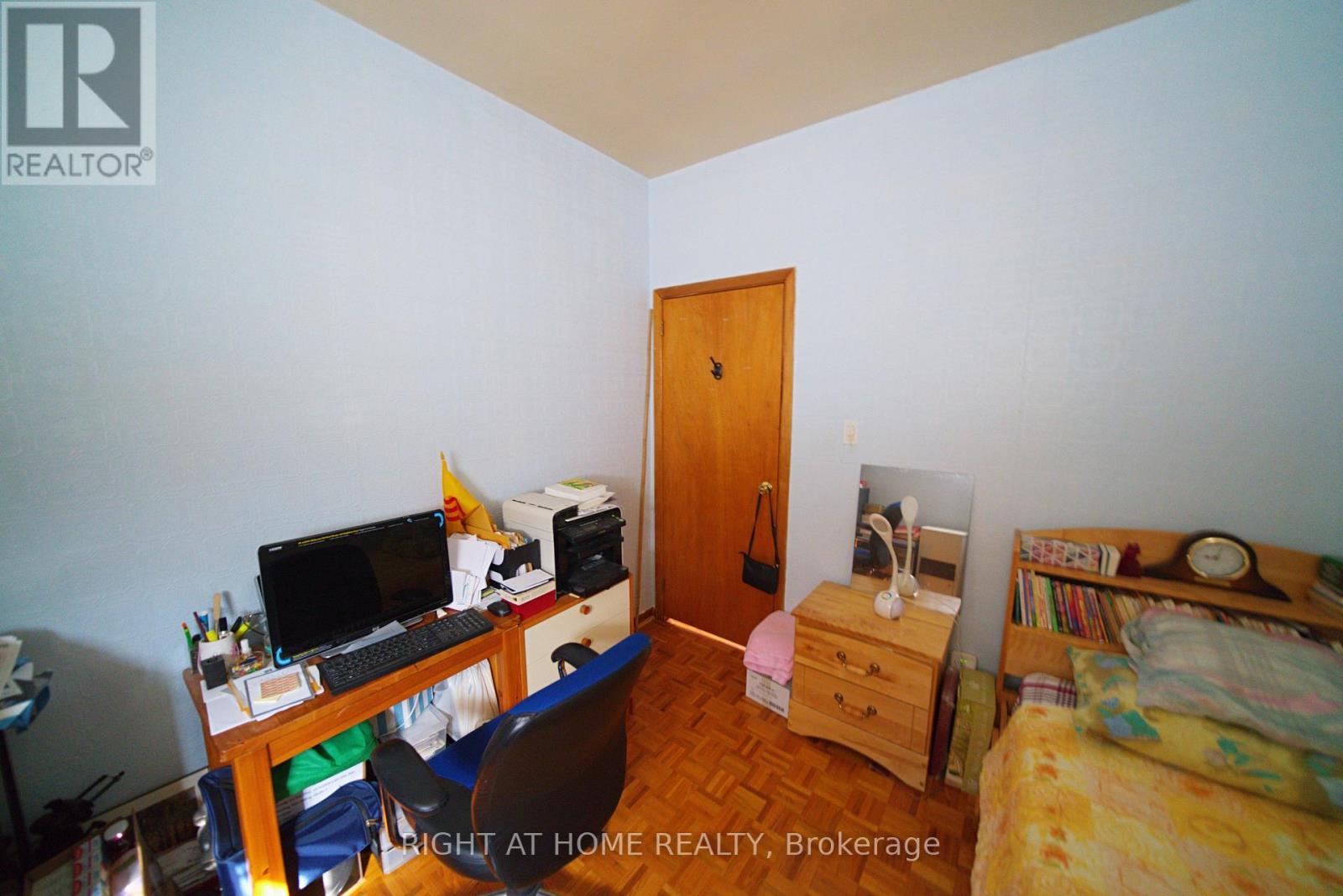 65 SALEM AVENUE - 18
