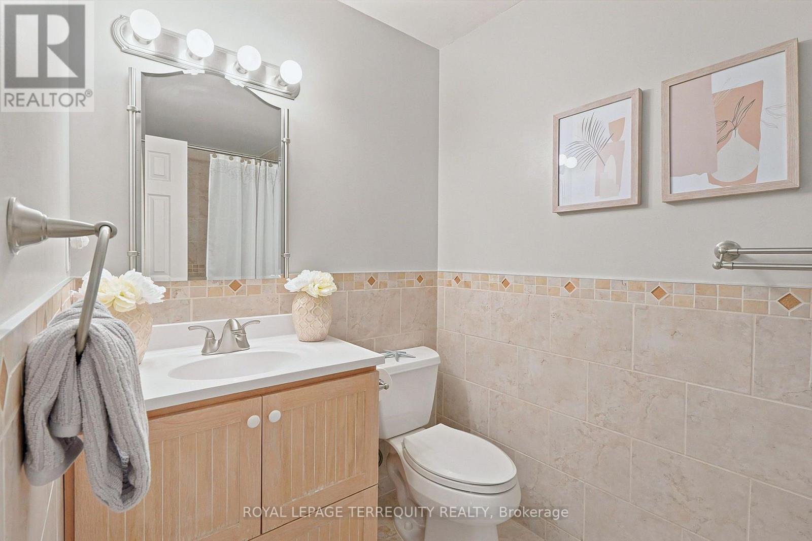 2656 SPRUCE NEEDLE DRIVE - Image 35