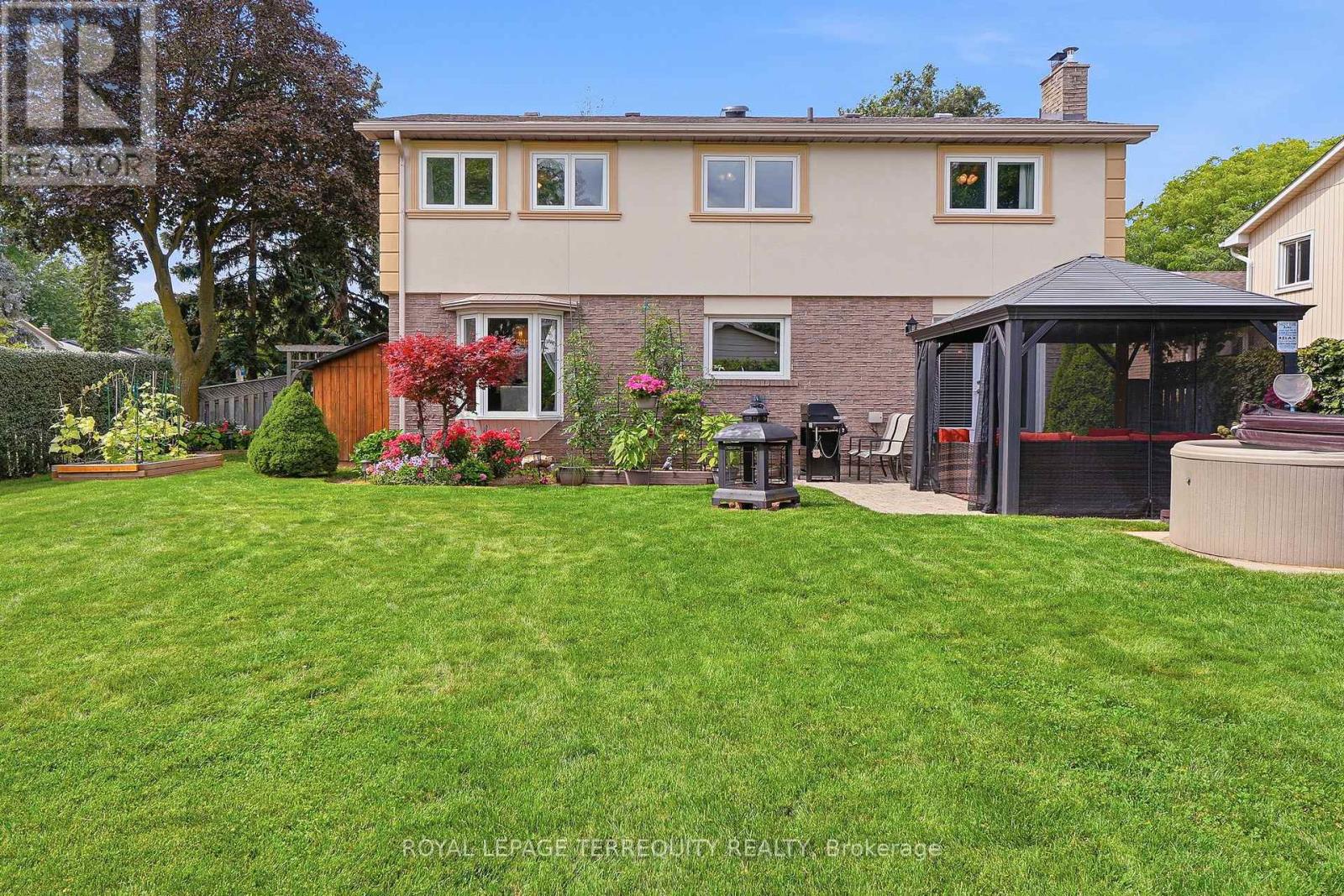 2656 SPRUCE NEEDLE DRIVE - Image 43