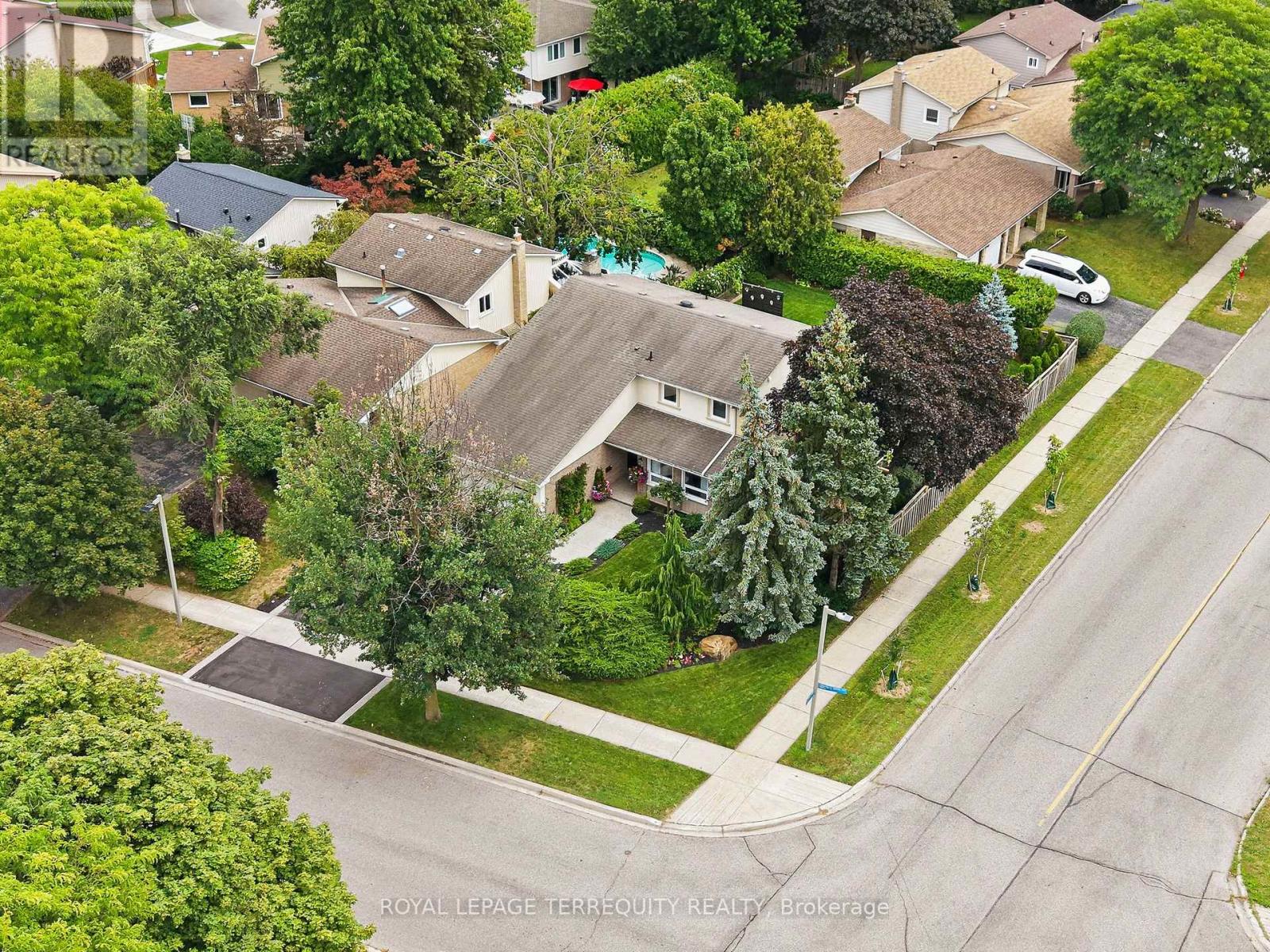 2656 SPRUCE NEEDLE DRIVE - Image 49