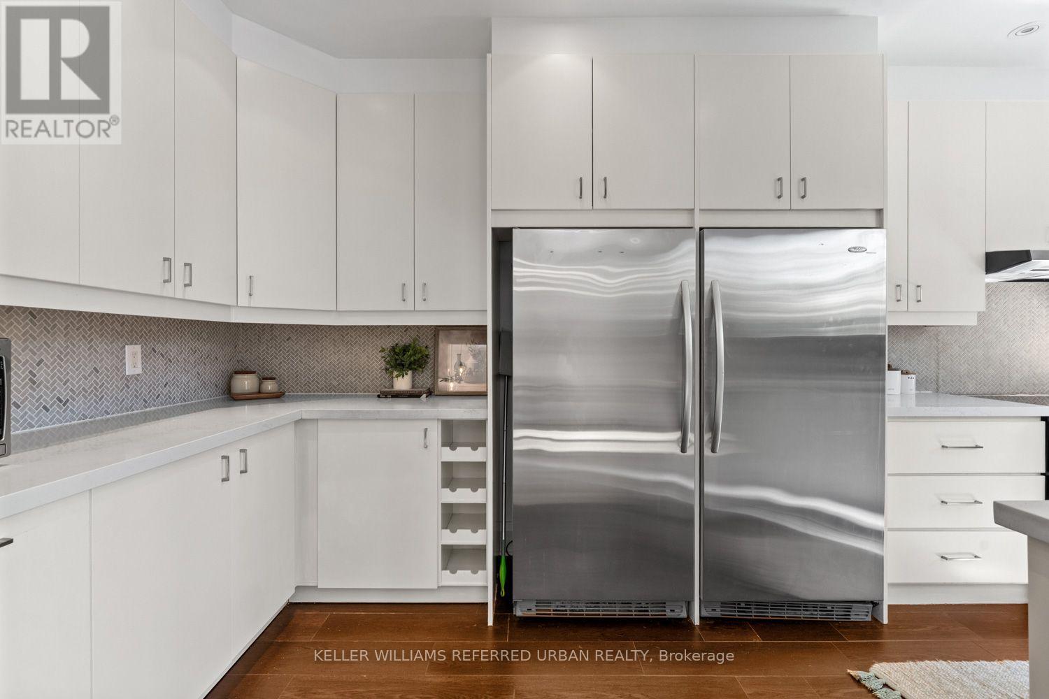 474 ARMADALE AVENUE - 21