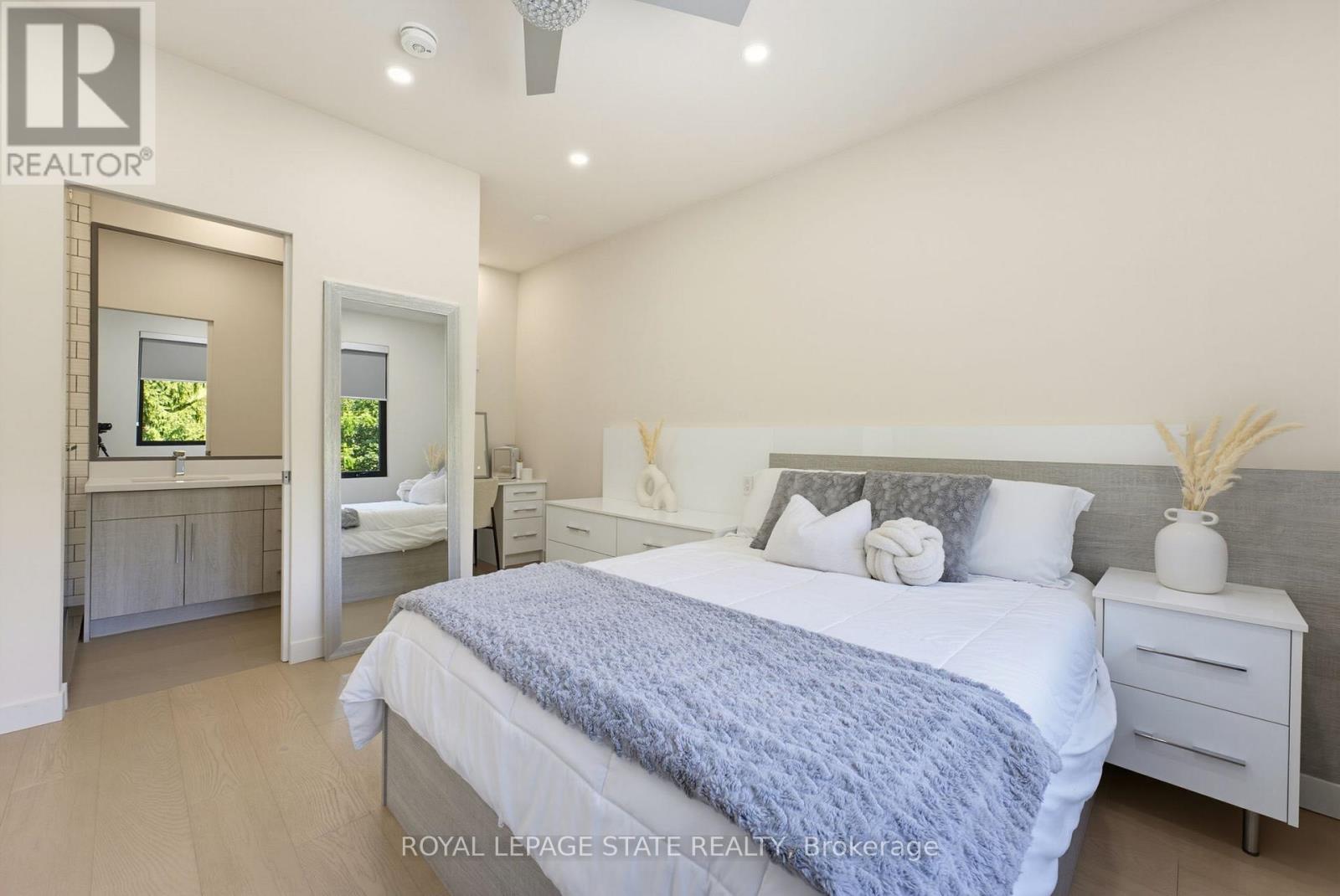 282 ROBINA ROAD - Image 30