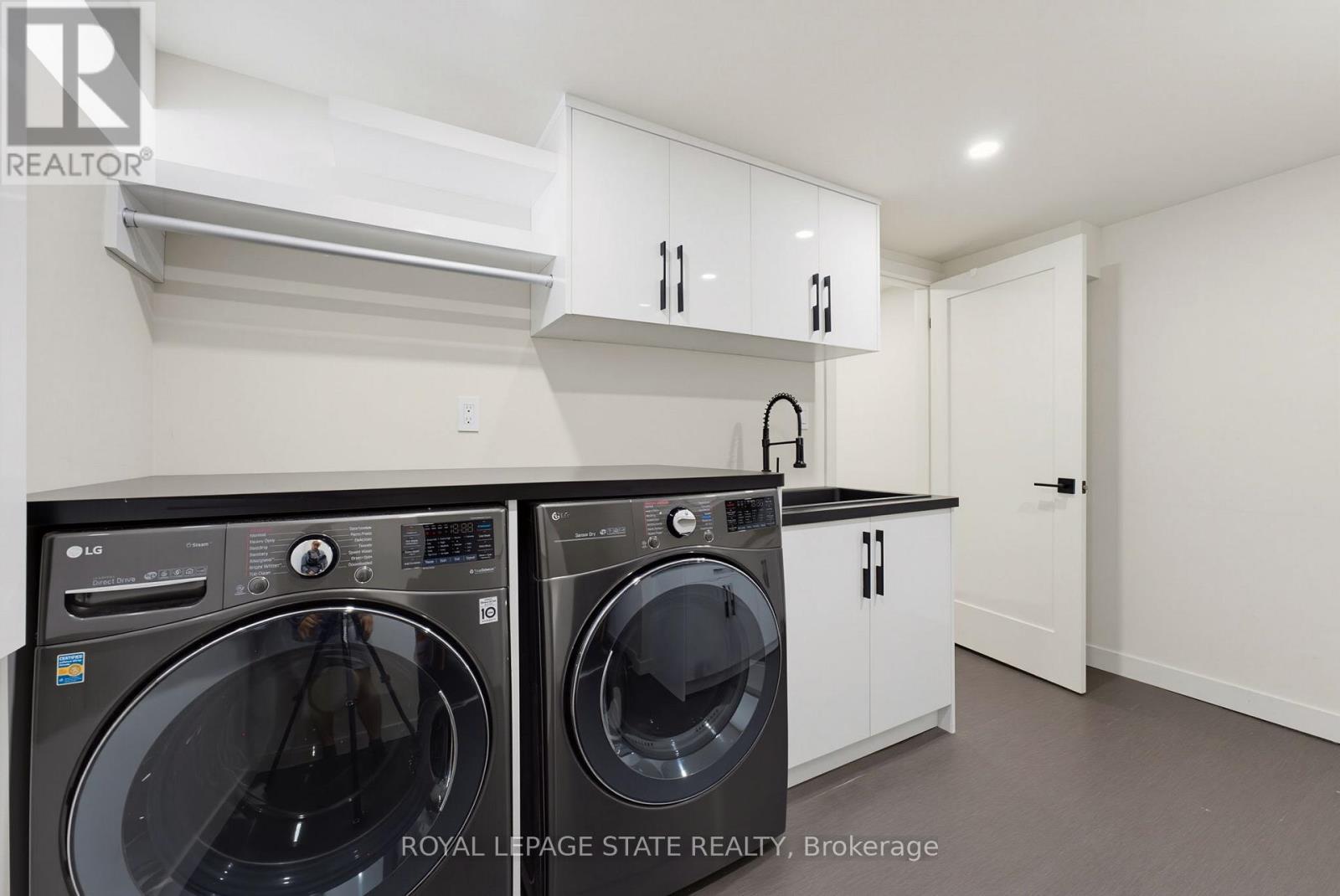 282 ROBINA ROAD - Image 41