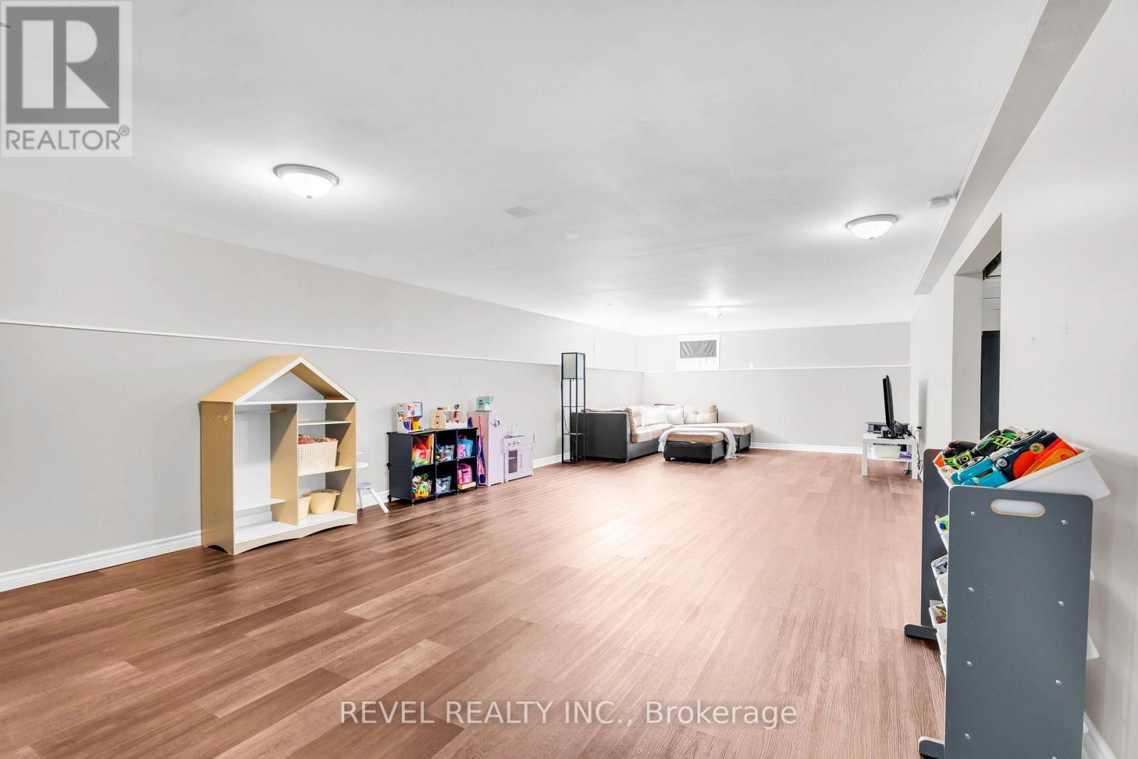 33 WILSON CRESCENT - Image 26