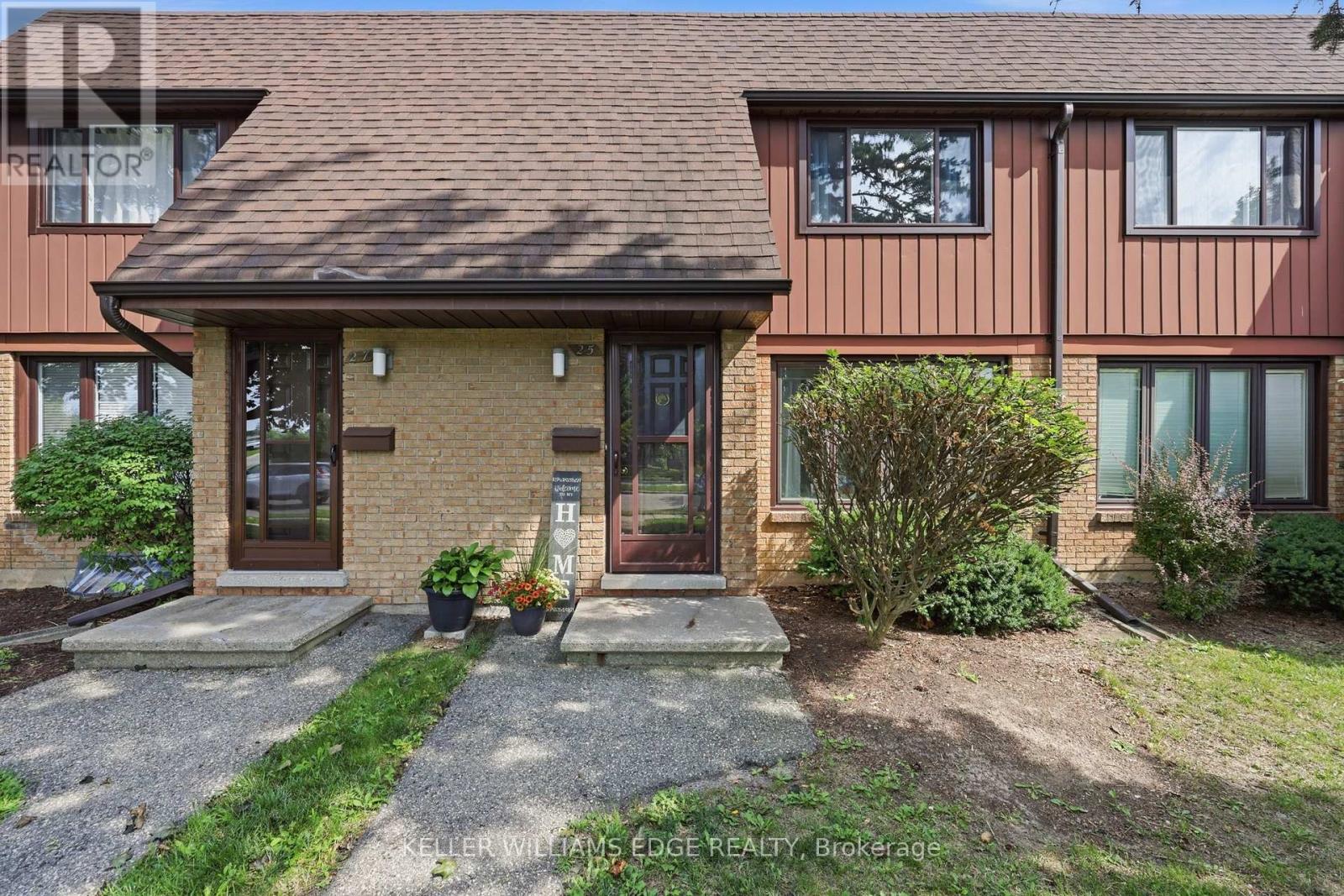 25 FLINT DRIVE — photo 2
