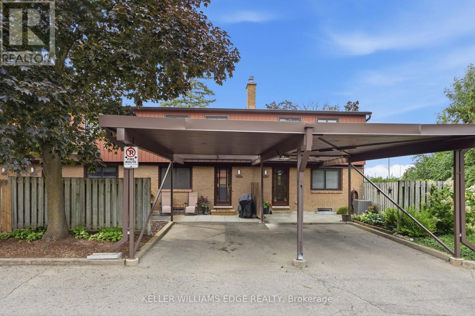 25 FLINT DRIVE - 34