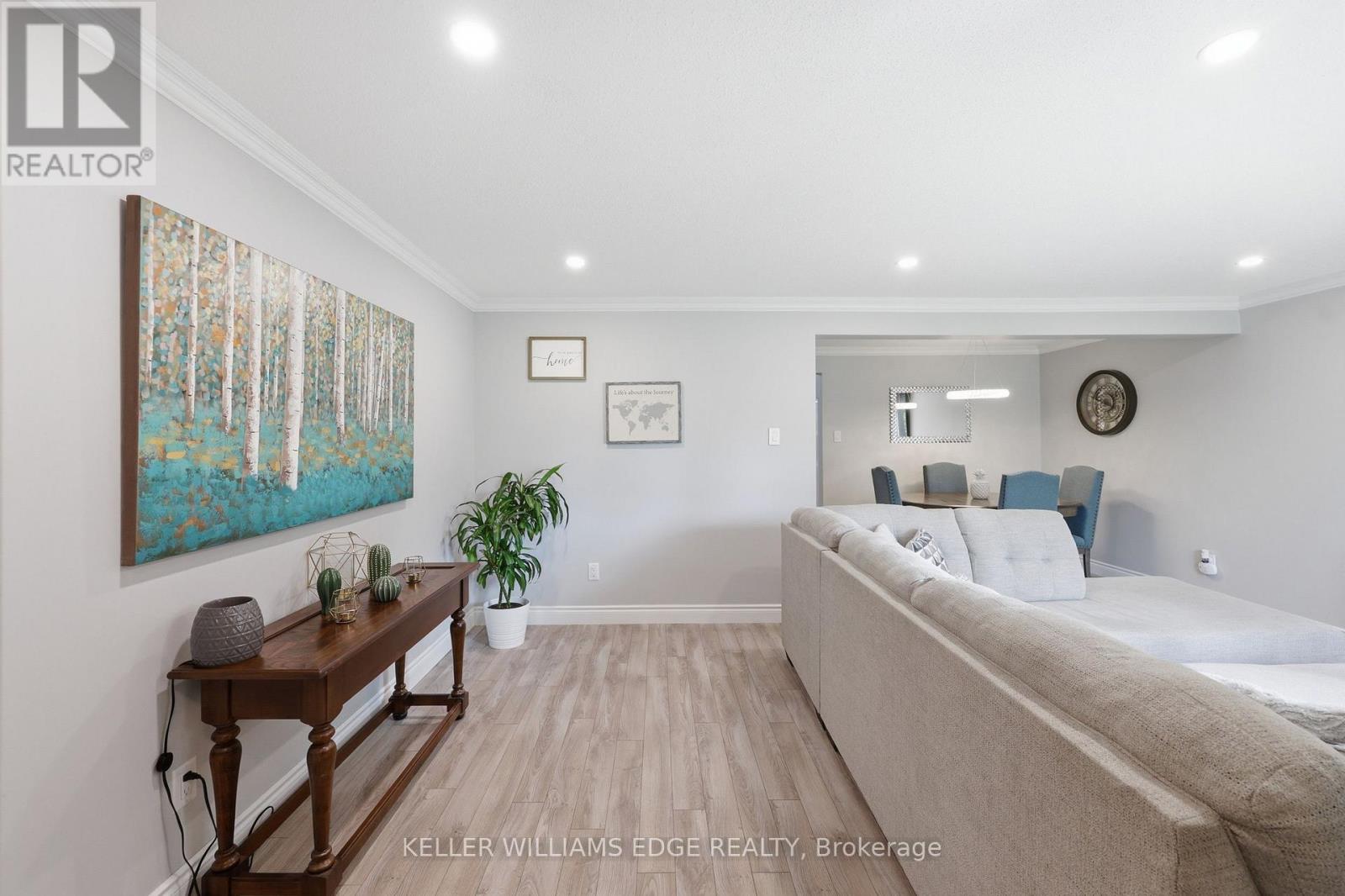 25 FLINT DRIVE - Image 4