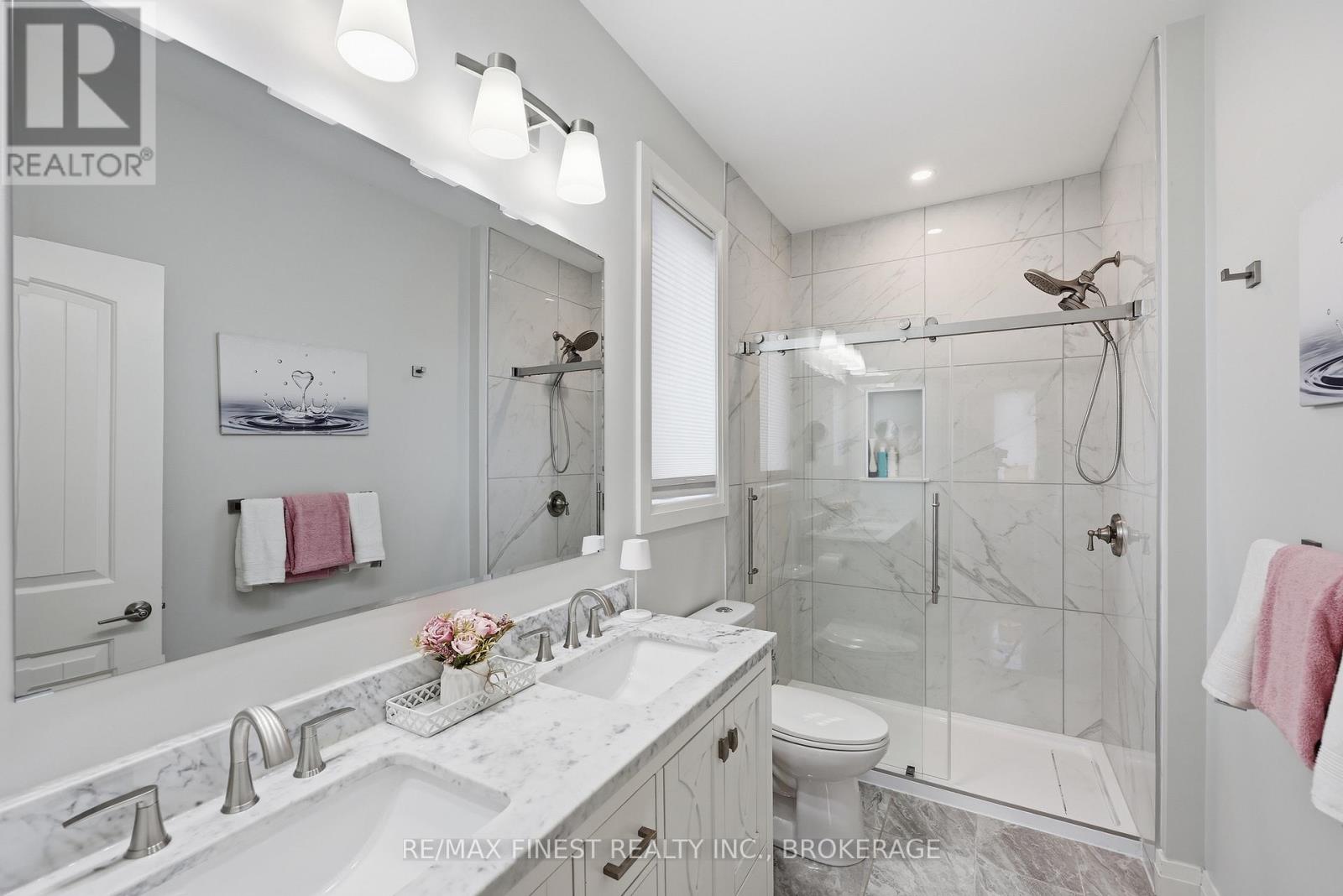 386 NALON ROAD - 21