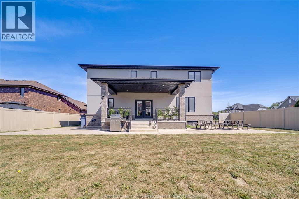 1140 REGENCY CRESCENT - 37