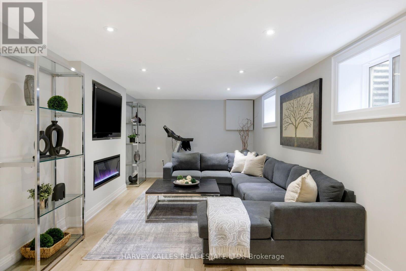 75 MARKLAND DRIVE - Image 35