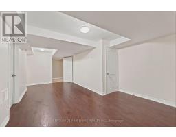 38 Eiffel Boulevard, Brampton, ON L6P1W3 Photo 32