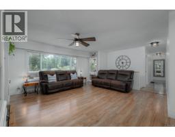 Entrance - 1574 Macmillan Rd, Nanaimo, BC V9X1L9 Photo 6