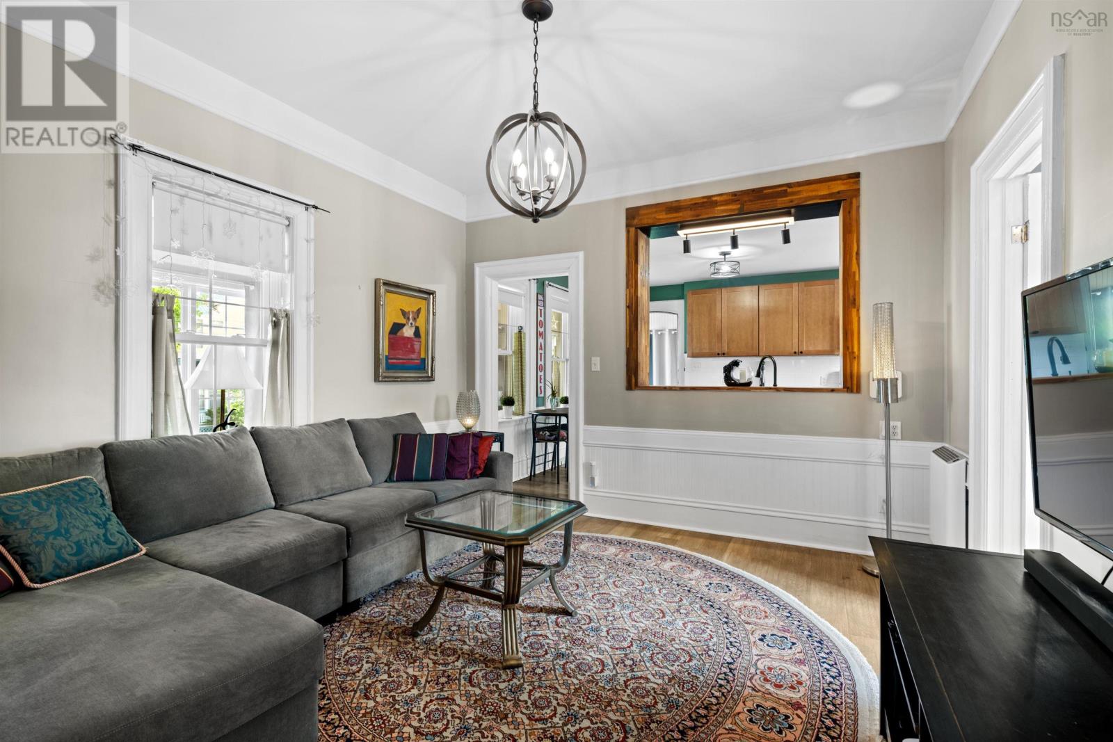 Property 22 of 50 of 32 Washington Street