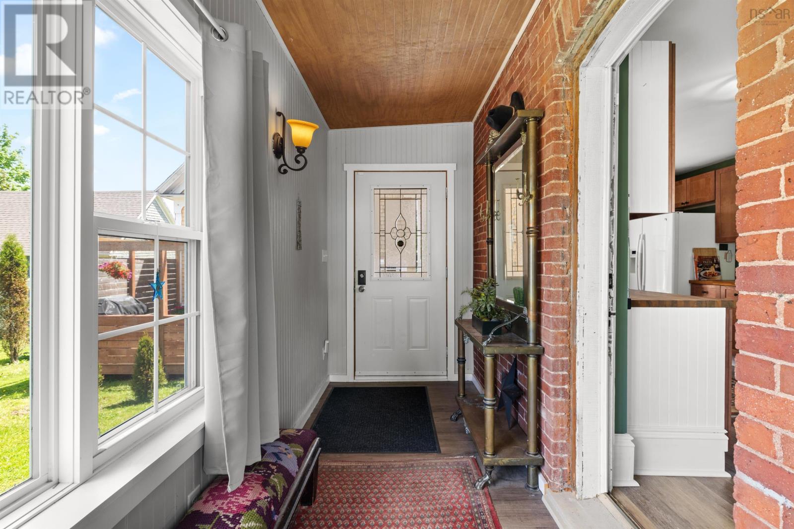 Property 29 of 50 of 32 Washington Street