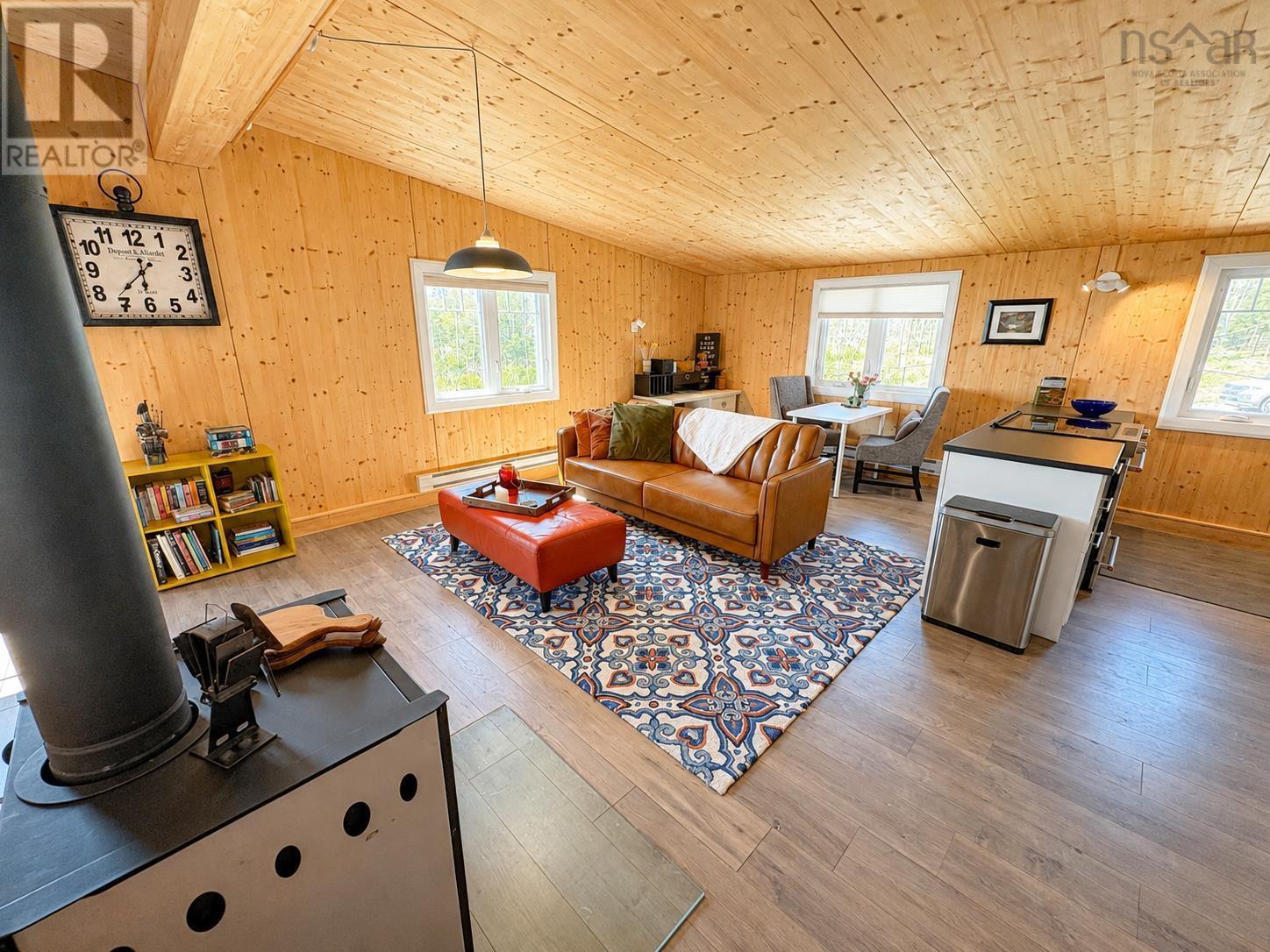 Property 22 of 36 of 122 Peter Sosna Drive