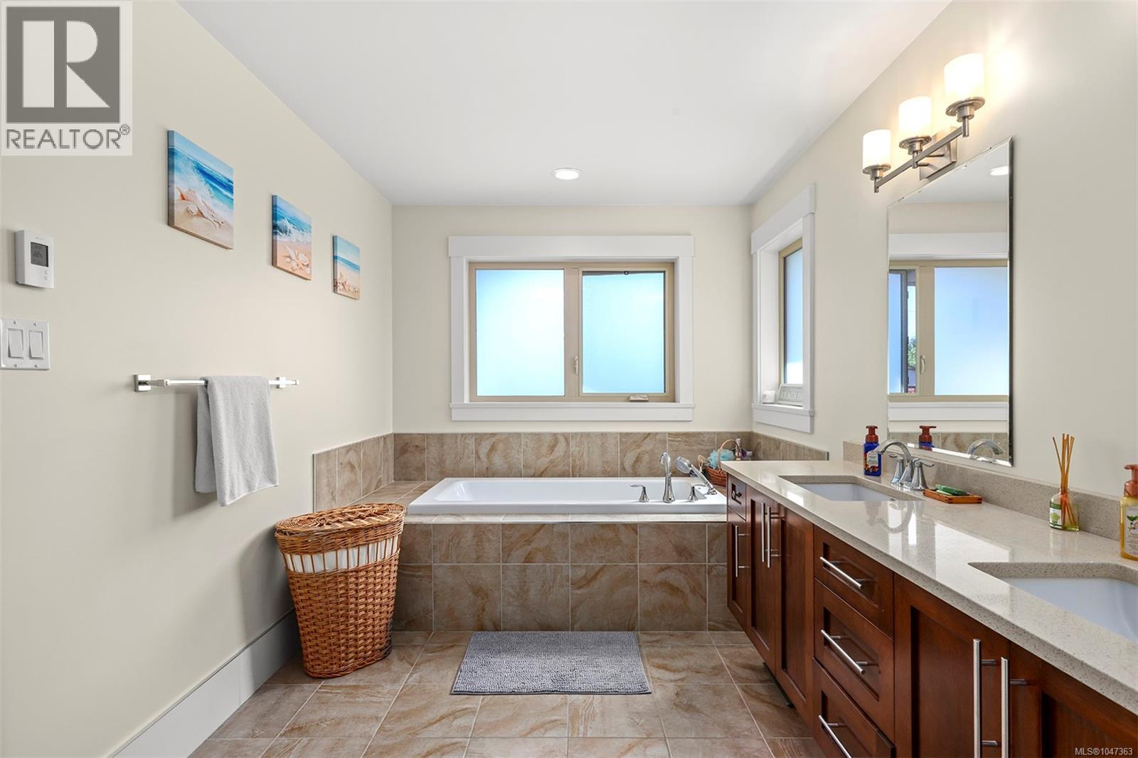 2967 Cascara Cres - Image 8