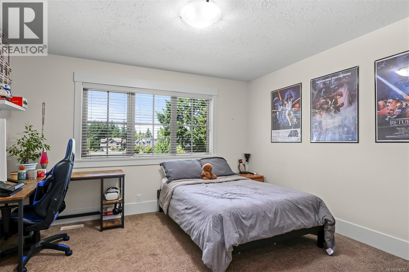 2967 Cascara Cres - Image 29