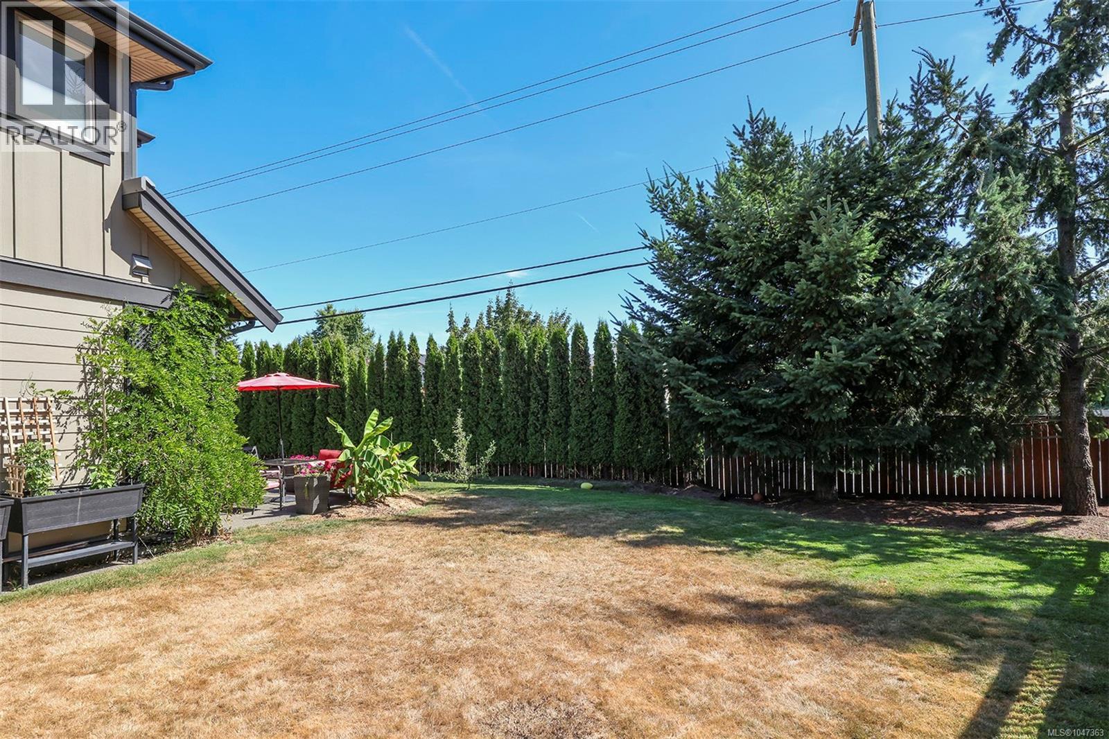 2967 Cascara Cres - Image 39