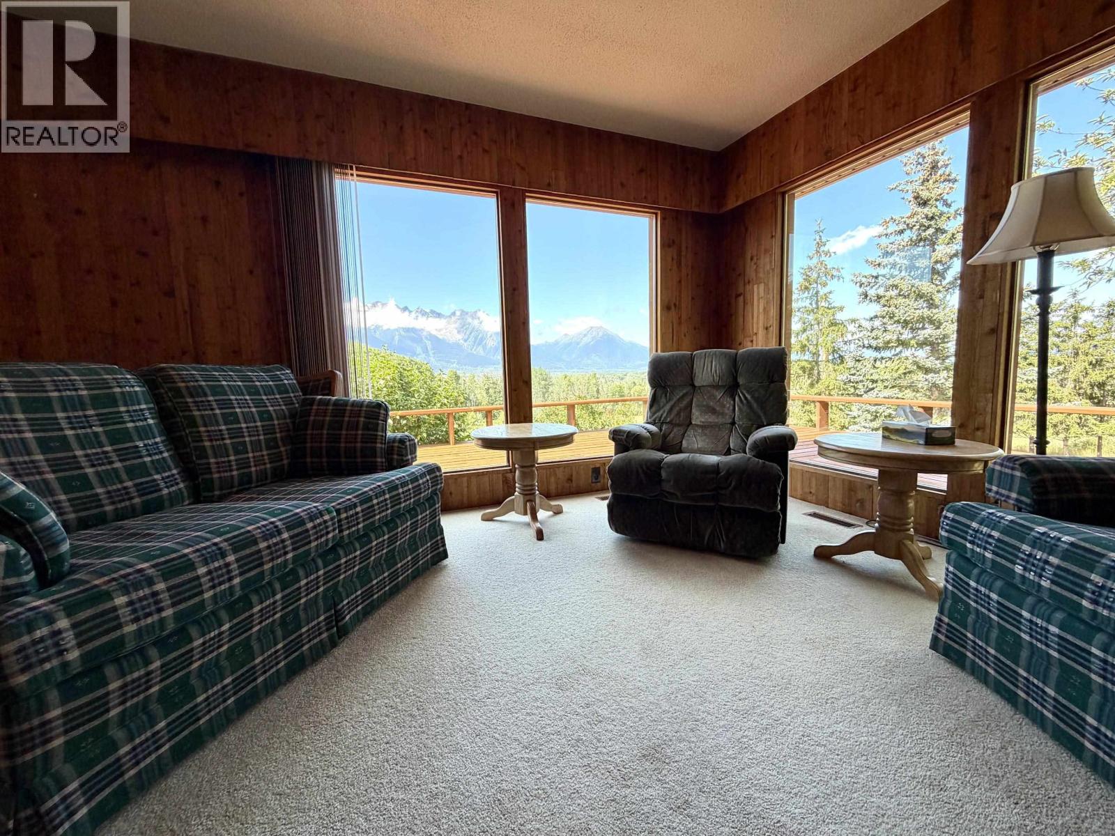 6640 SNAKE Road, Smithers