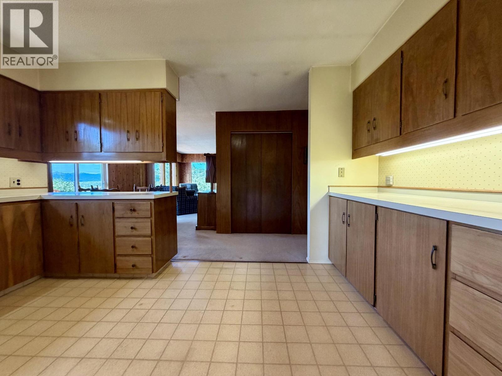 6640 SNAKE Road, Smithers