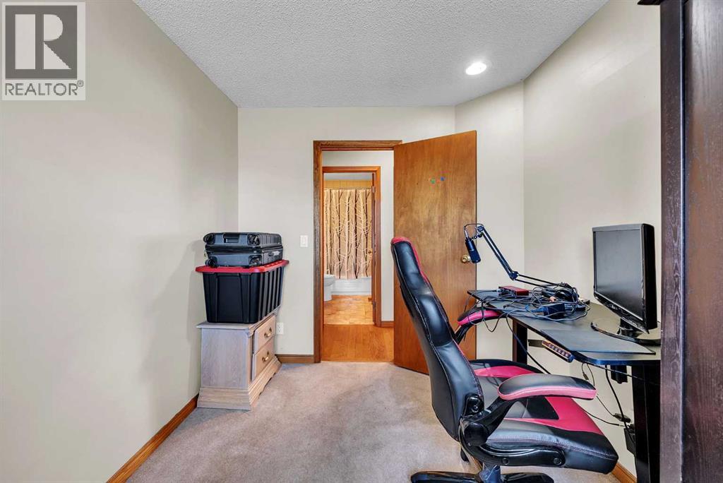 28 Macewan Meadow Link NW - 23