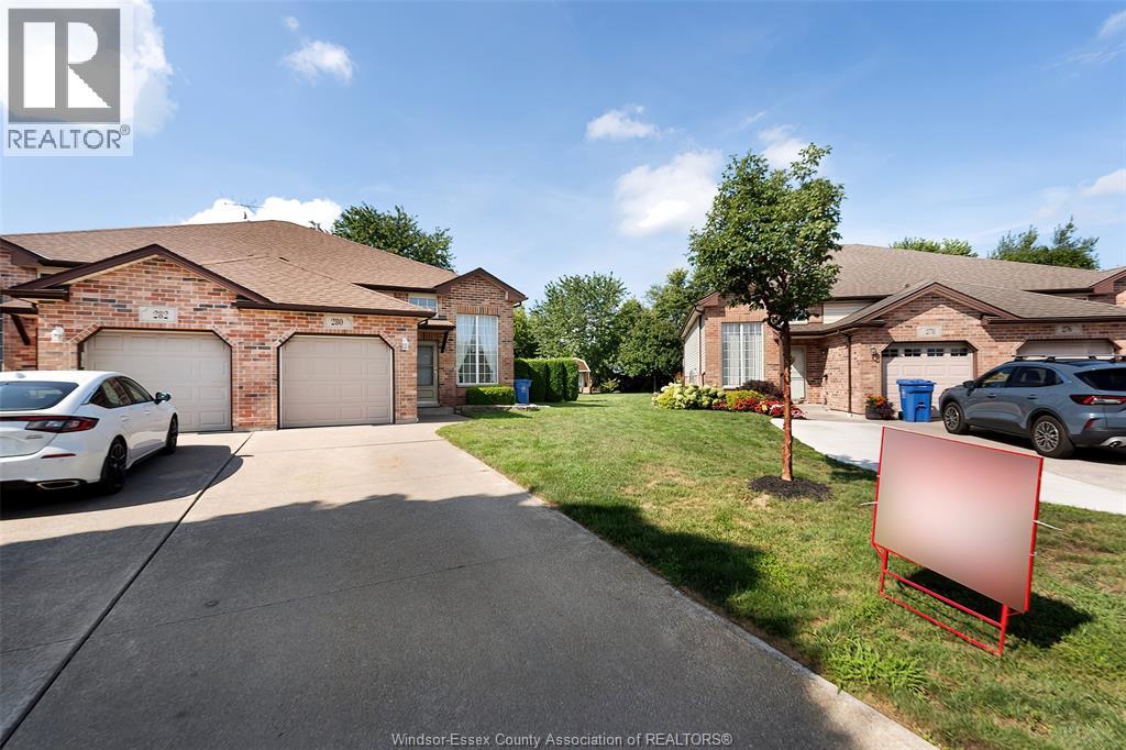 280 DIEPPE CRESCENT - 4