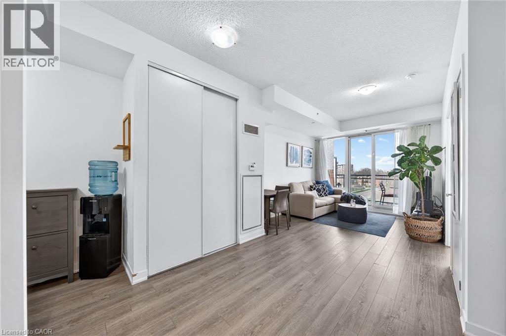 #503 85 DUKE Street W - Image 17