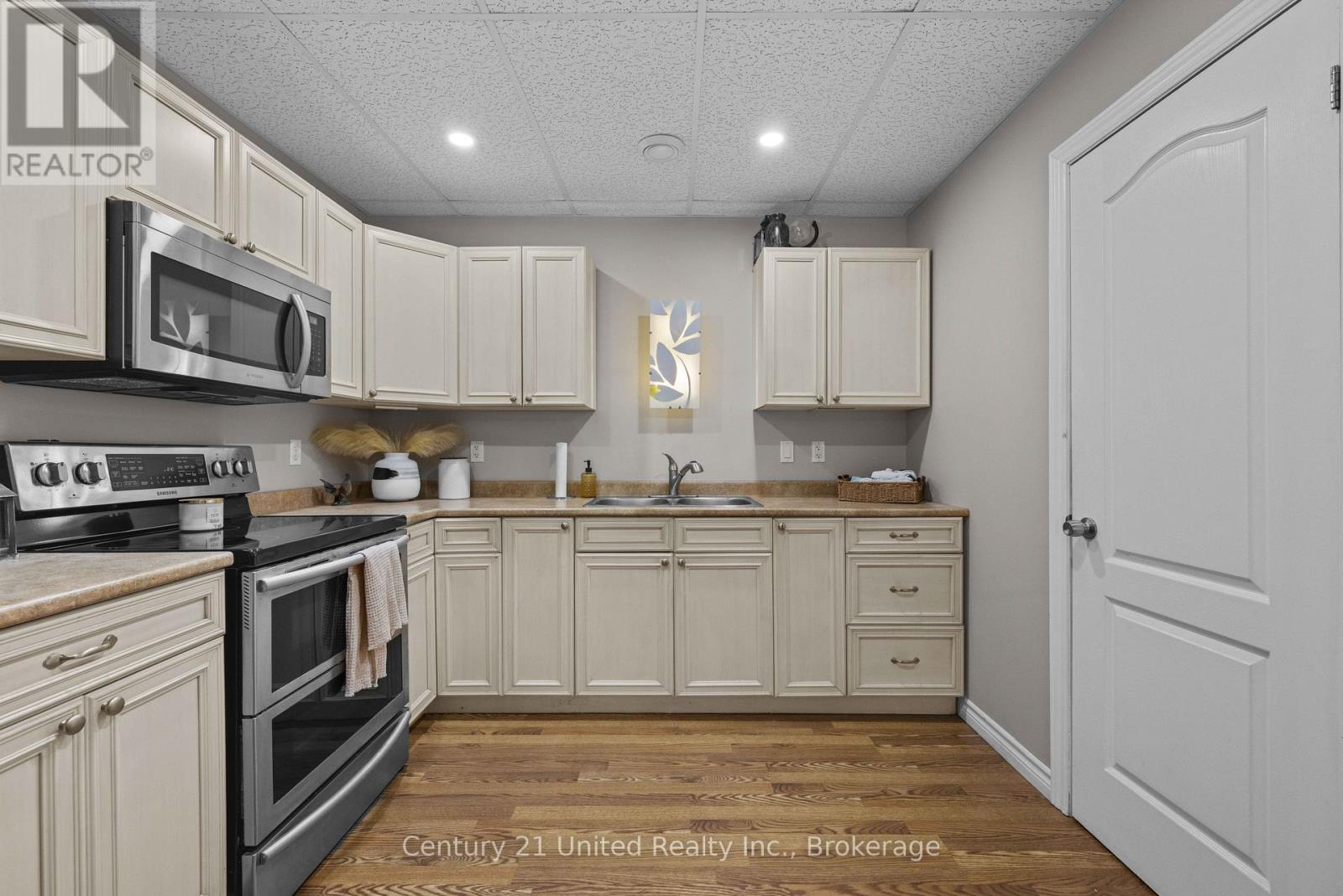 670 COUNTY ROAD 26 - Image 35