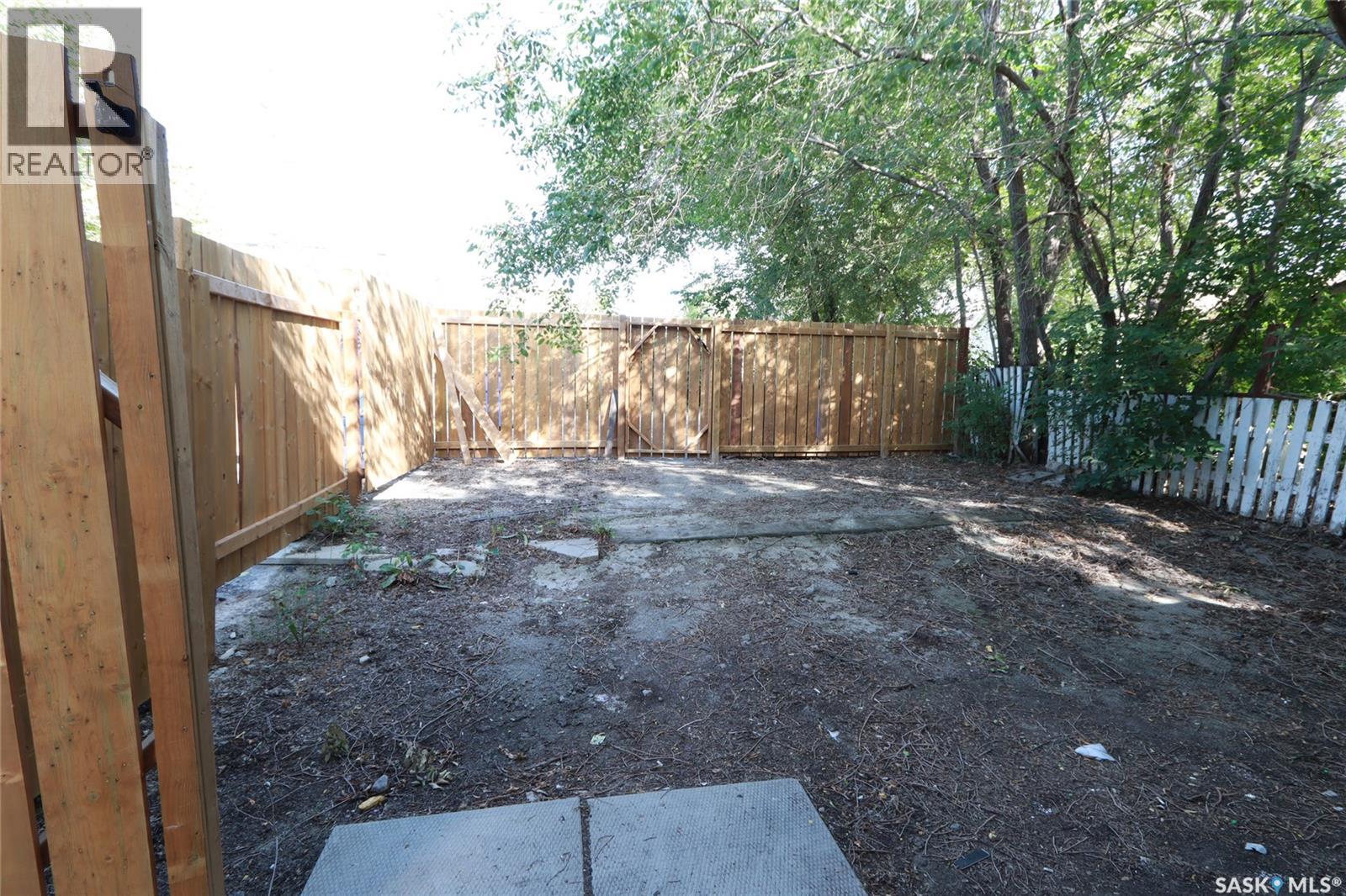 741 GARNET STREET - 3