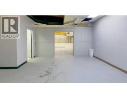 5023 3rd Avenue, Edson, AB T7E1X7 Photo 9
