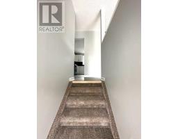 Living room - 433 South Street, London East, ON N6B1C1 Photo 11