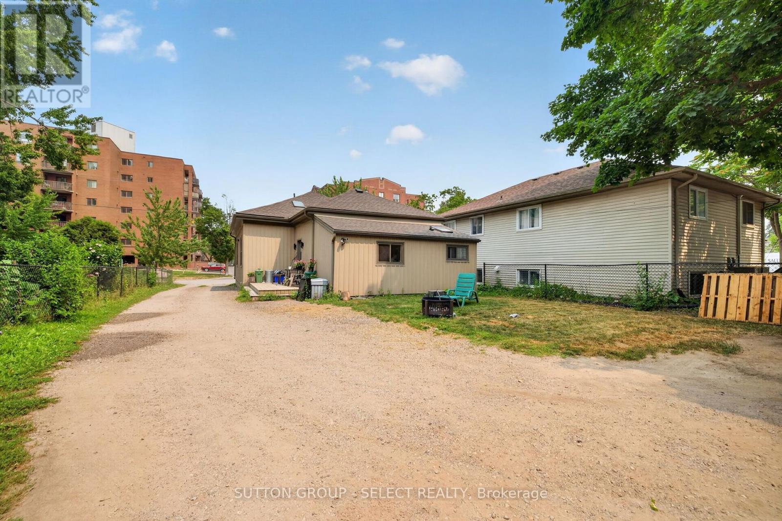 431 SOUTH STREET - Image 24