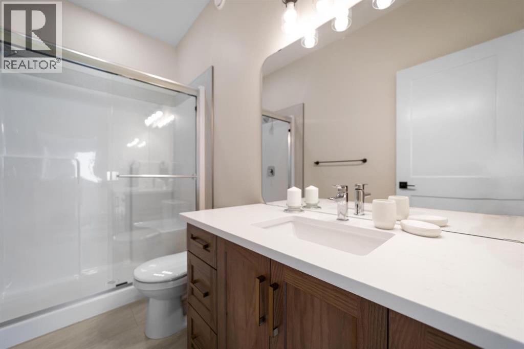 7501 38A Avenue - 16