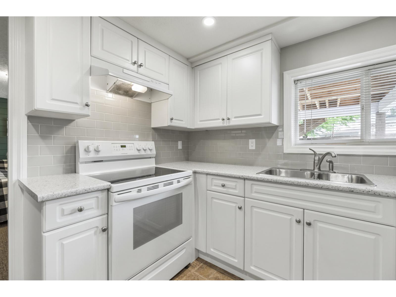 2454 ALADDIN CRESCENT, Abbotsford