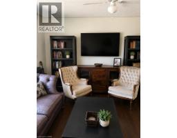 Living room - 630 Main Street W, Dunnville, ON N1A1W7 Photo 6
