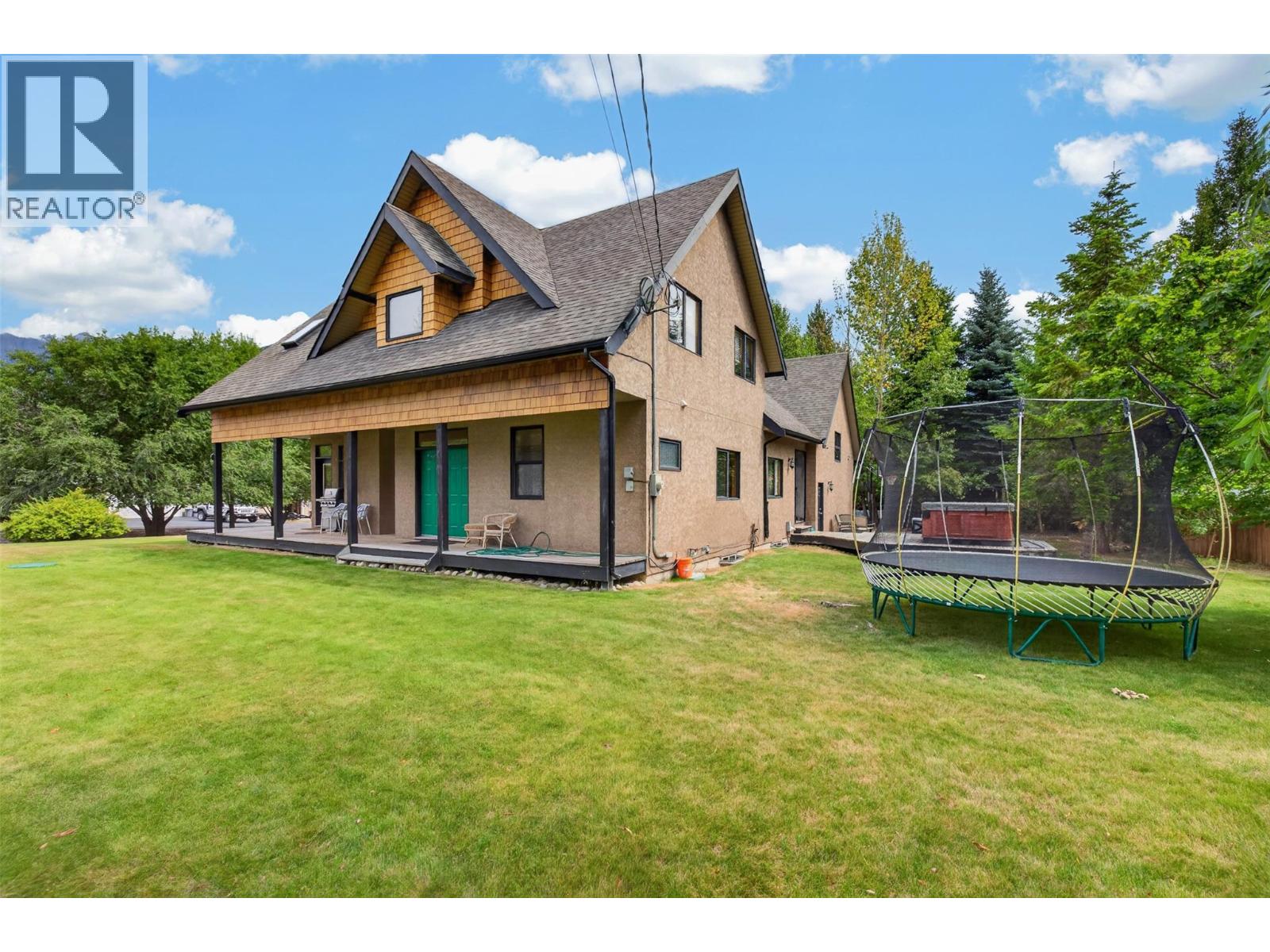 5853 JUNIPER Road, Fairmont Hot Springs