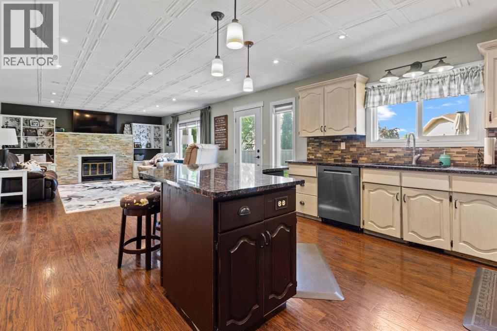 5302 64 Street - Image 6