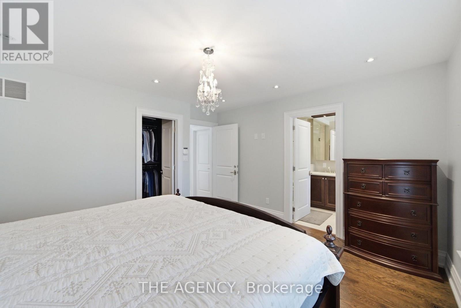 11 NORTHBROOK ROAD - Image 26