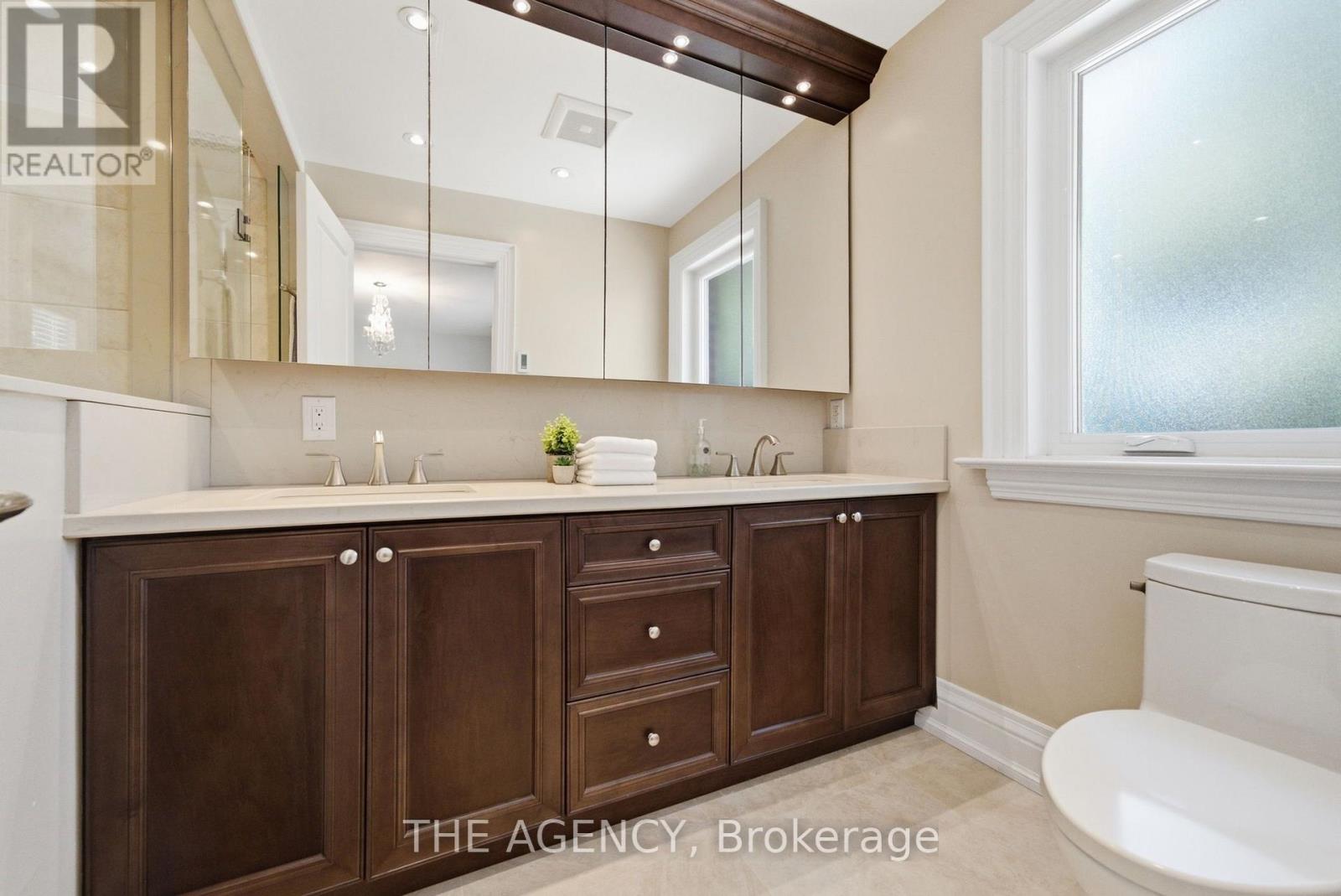 11 NORTHBROOK ROAD - Image 27